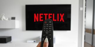 Netflix via Chromecast