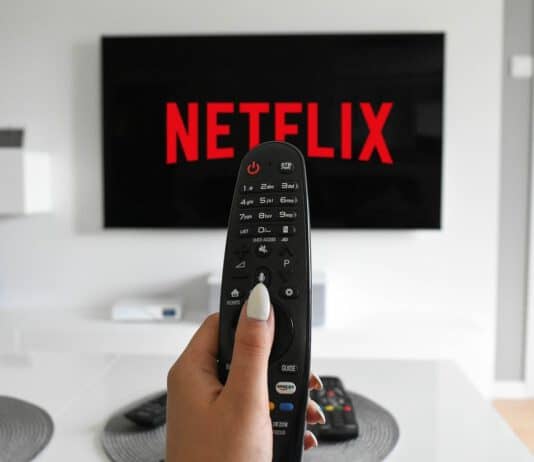 Netflix via Chromecast
