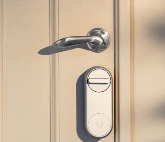 yale linus smart door lock