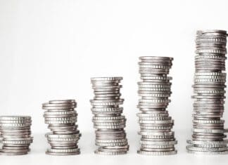 Hoeveel spaargeld met een modaal salaris? Hoeveel spaargeld heb je nodig met een modaal salaris